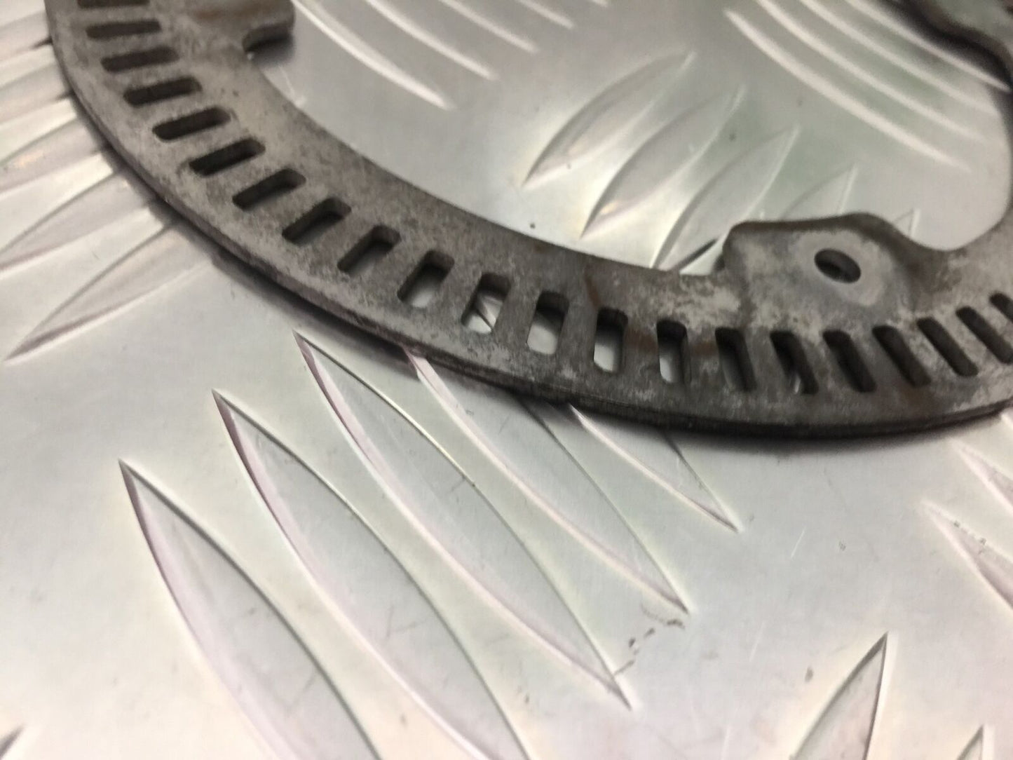 TRIUMPH TIGER 800 XRT REAR ABS RING GEAR YEAR 2015-2017 (STOCK 920)