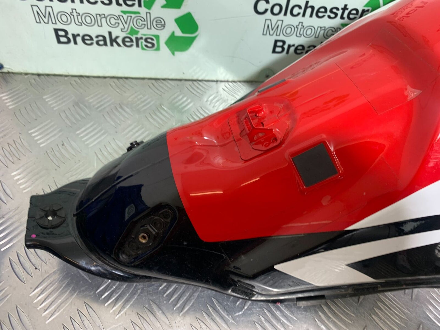 HONDA CRF1000 (DCT) AFRICA TWIN PETROL TANK YEAR 2017 (CMB1030)