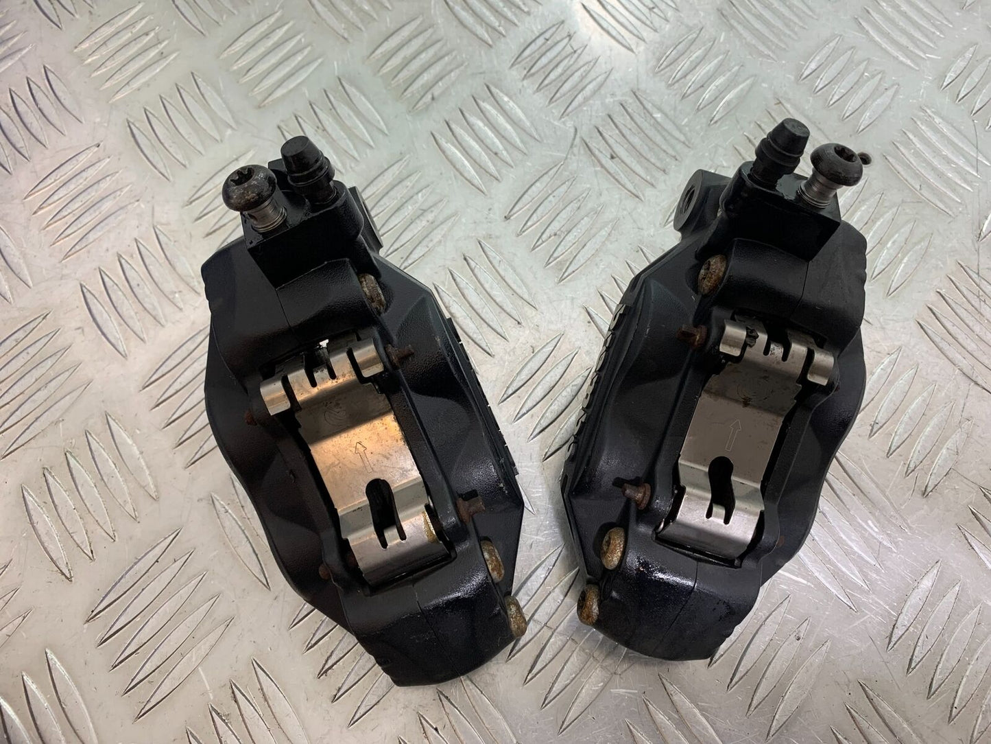 BMW F800 GT FRONT CALIPERS YEAR 2013-2017 (CMB1031)