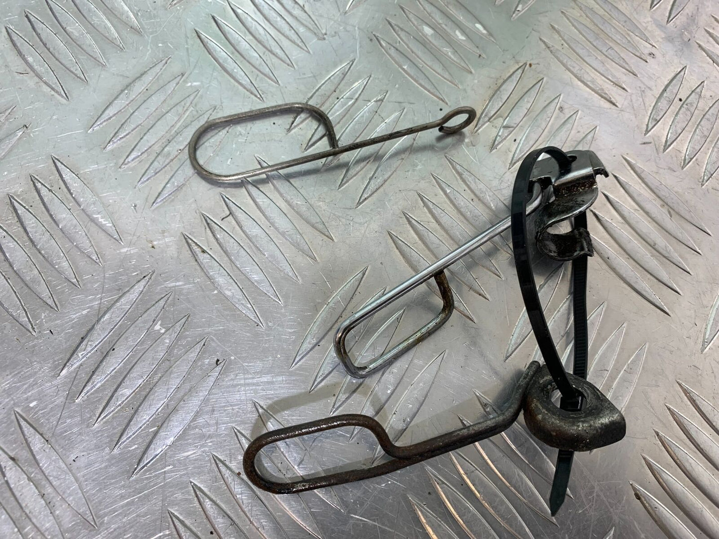 YAMAHA XV750 XV 750 VIRAGO CABLE GUIDES YEAR 1992 (CMB1016)