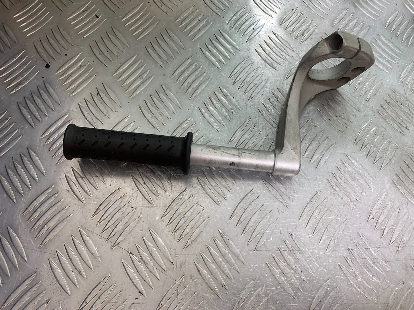 TRIUMPH 1050 SPRINT ST LEFT HANDLEBAR 2003-2011 (CMB1285)