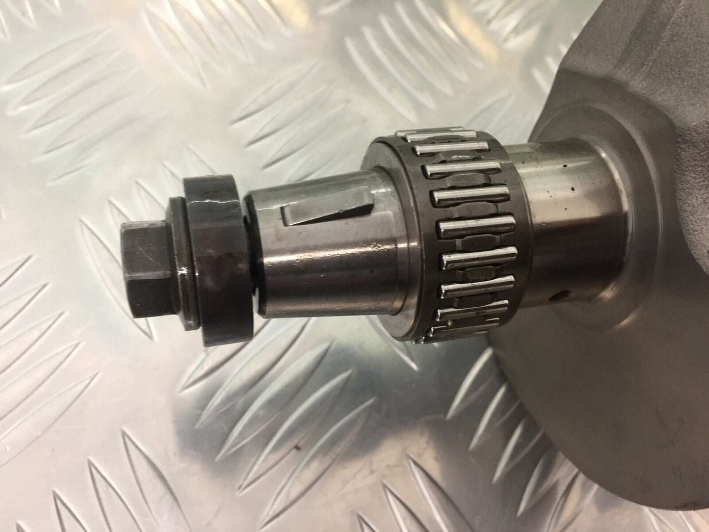 TRIUMPH TIGER 800 XRT CRANKSHAFT YEAR 2015-2017 (STOCK 920)