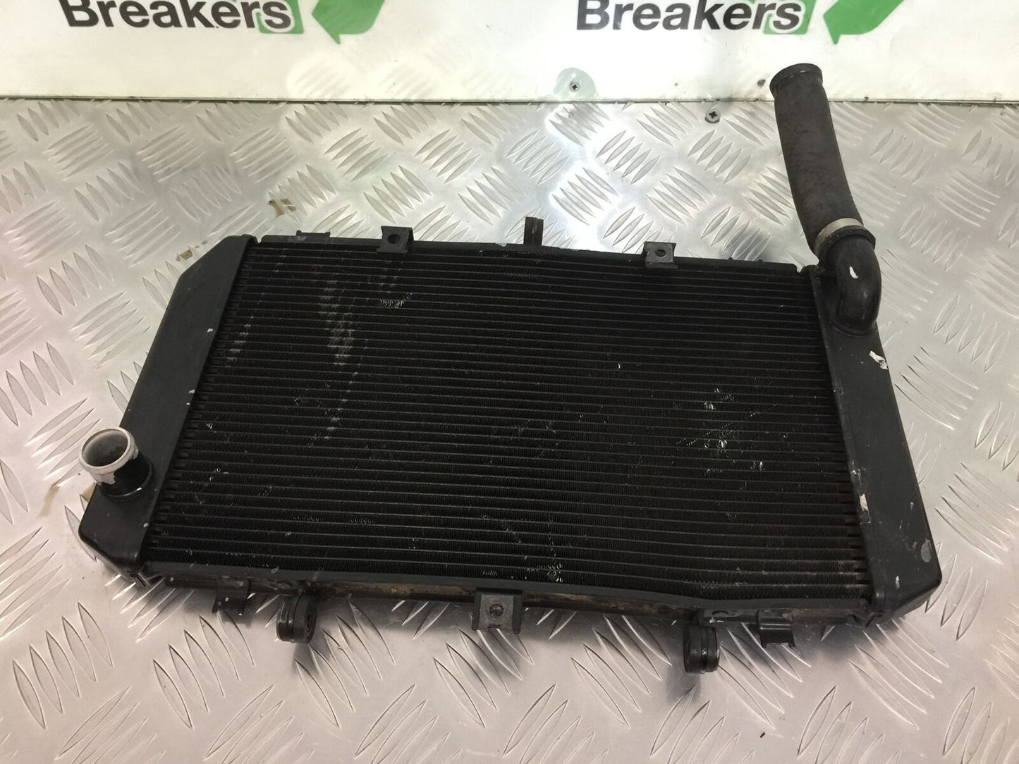 KAWASAKI Z1000 Z 1000 RADIATOR YEAR 2007-2009 (STOCK 927)