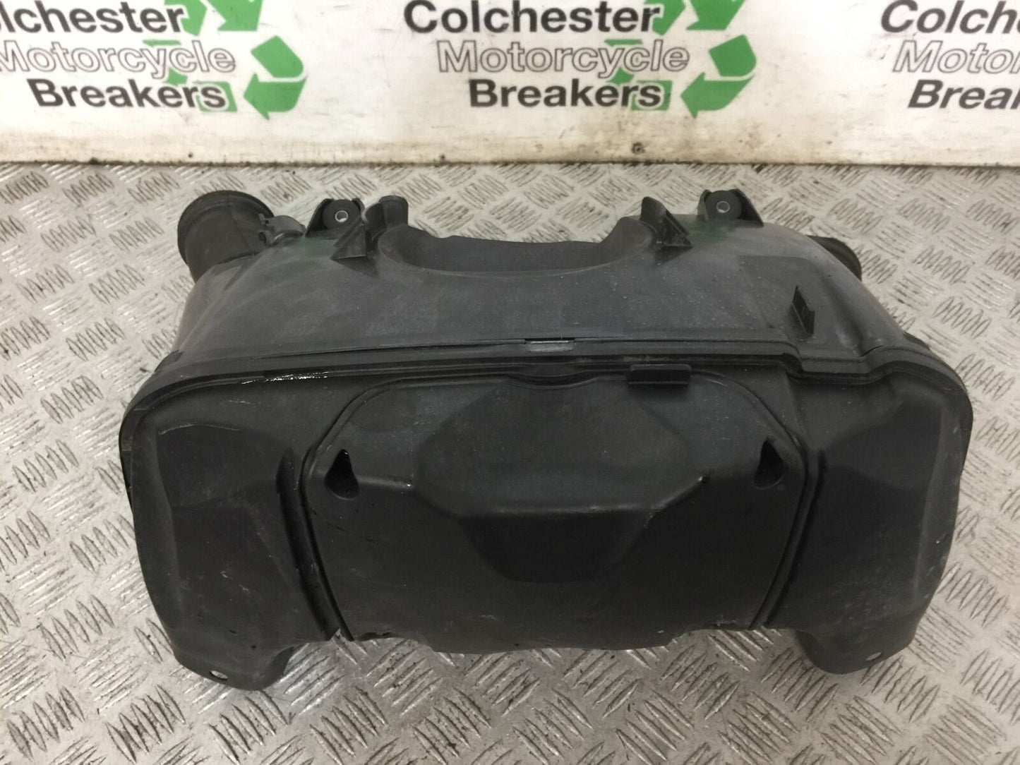 BMW R1250 R 1250 RT AIRBOX YEAR 2023 (STOCK 907)