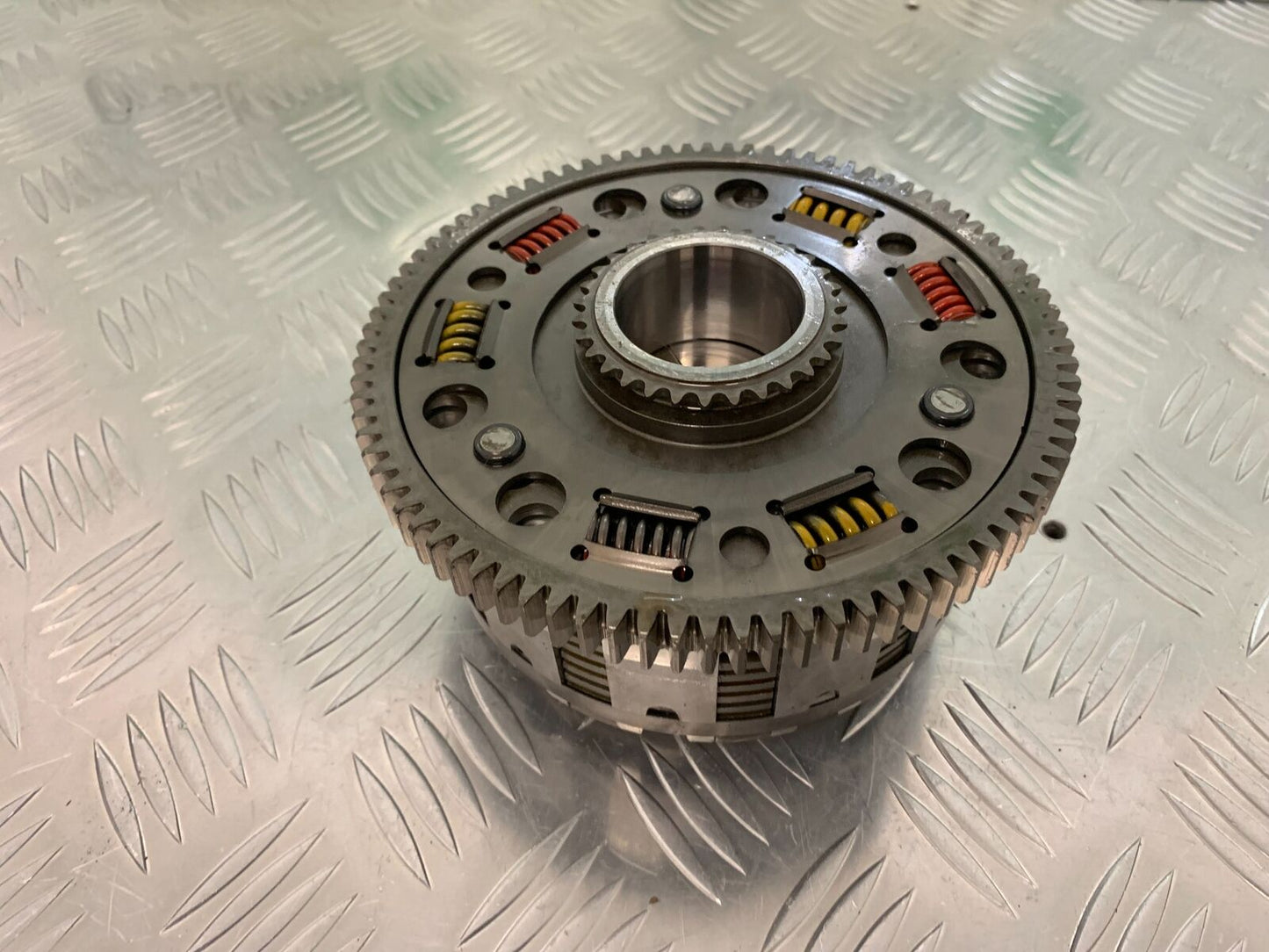 YAMAHA R6 5EB CLUTCH YEAR 1999-2002 (STOCK 891)