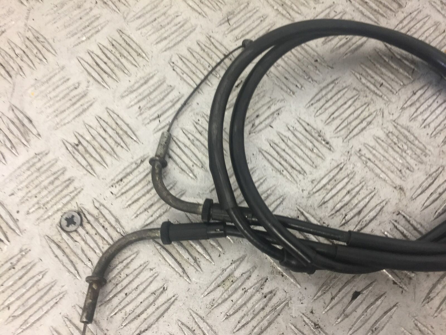 KAWASAKI ZX9R ZX9 C THROTTLE CABLES YEAR 1998-99 (STOCK 630)