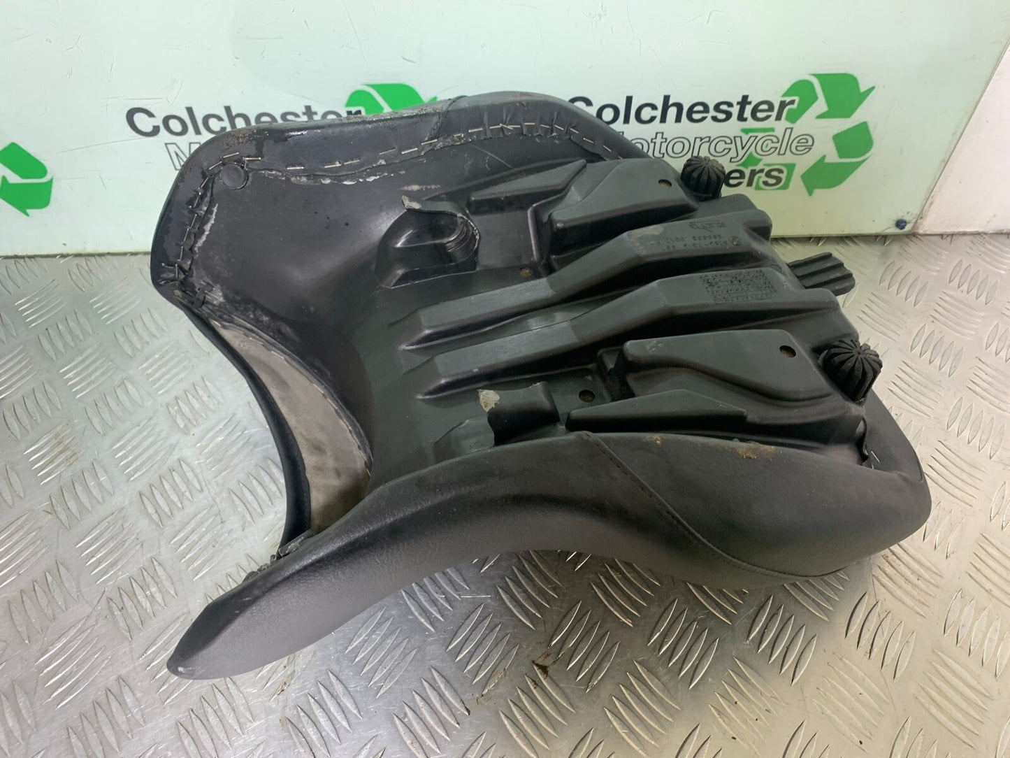 BMW R1100 RT R 1100 RT FRONT SEAT YEAR 1996-2001 (CMB1095)