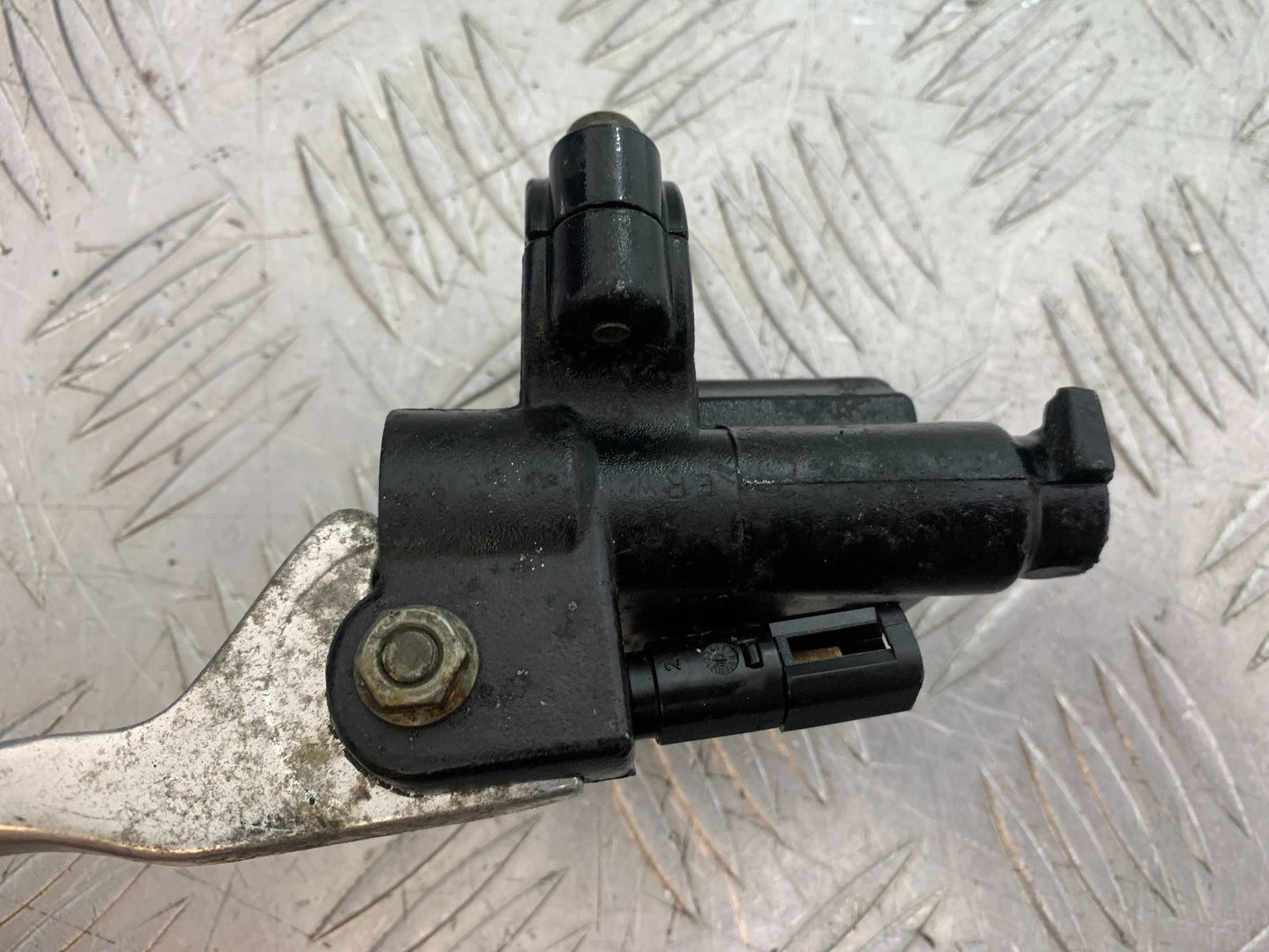 PIAGGIO VESPA GT125 L REAR MASTER CYLINDER YEAR 2003 (CMB1300)