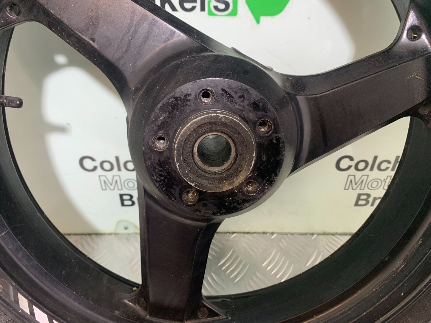 KAWASAKI ZX12R ZX12 FRONT WHEEL YEAR 2000-01 (CMB1038)