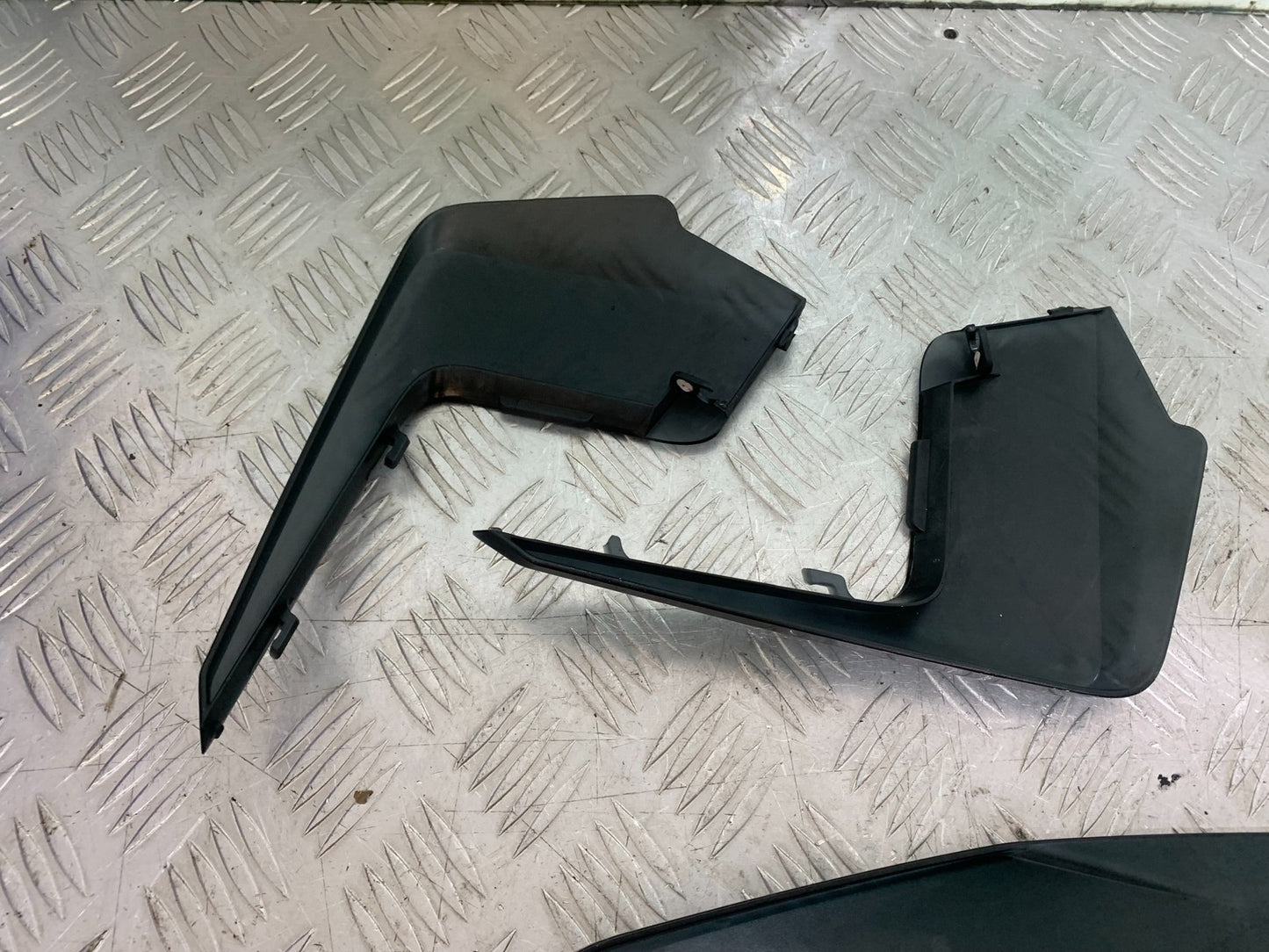 KTM 390 ADVENTURE INFILL PANELS YEAR 2020-24 (CMB1240)