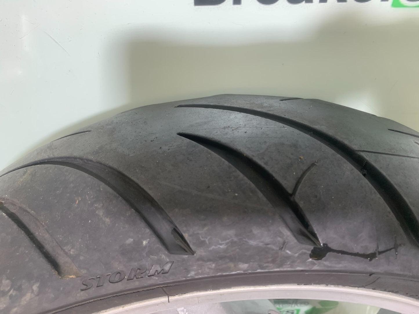 SUZUKI SV650 SV 650 mk1 REAR WHEEL 1999-2002 (CMB1238)