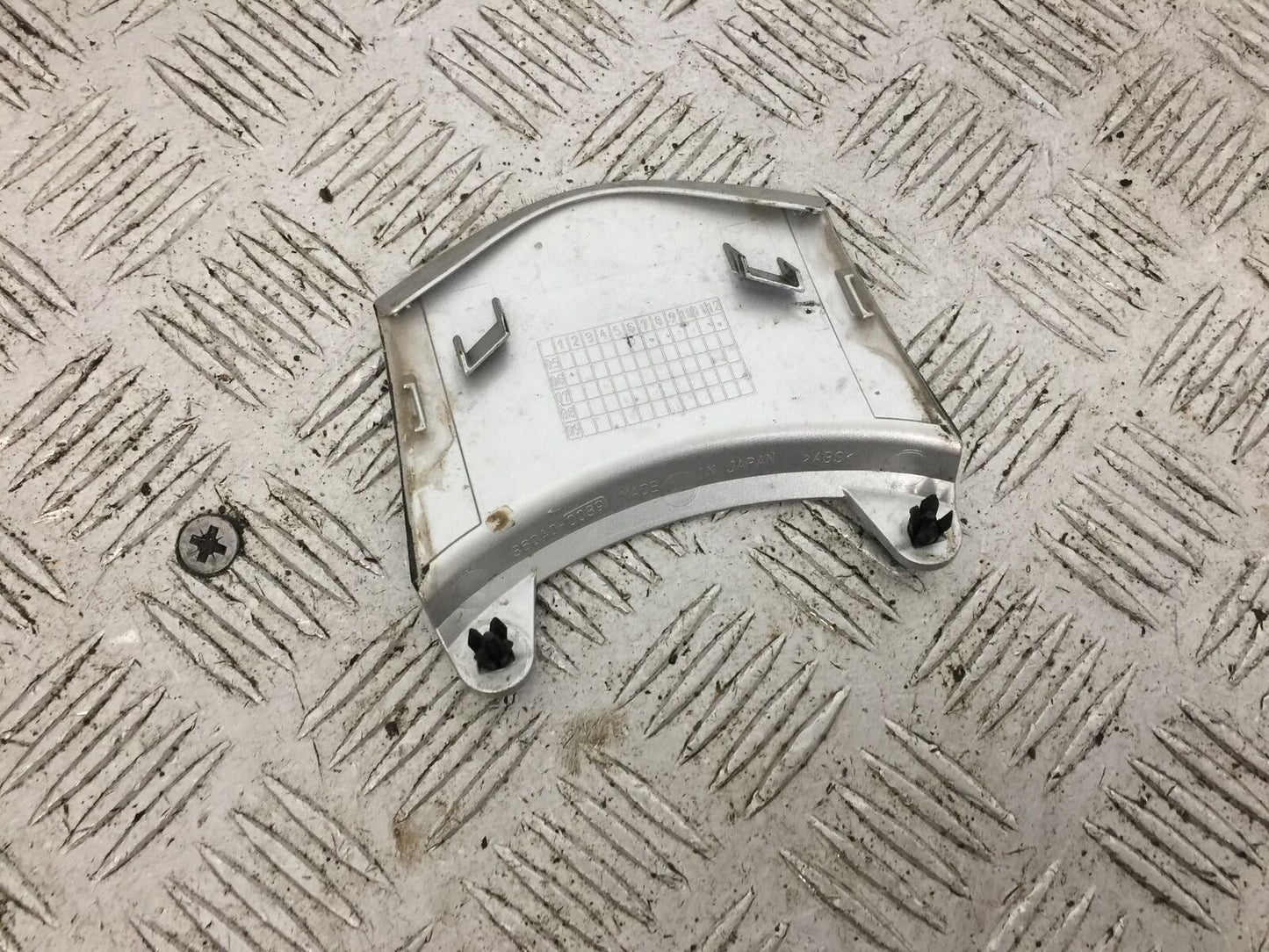 KAWASAKI ER6 F TAIL PIECE JOINER YEAR 2006-2008 (STOCK 873)