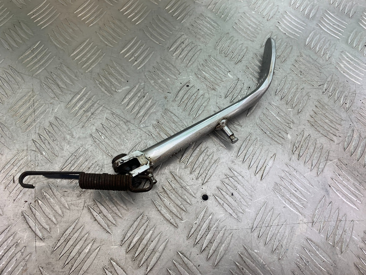 KAWASAKI VN1500 CLASSIC SIDE STAND YEAR 1999 -2006 (CMB1166)