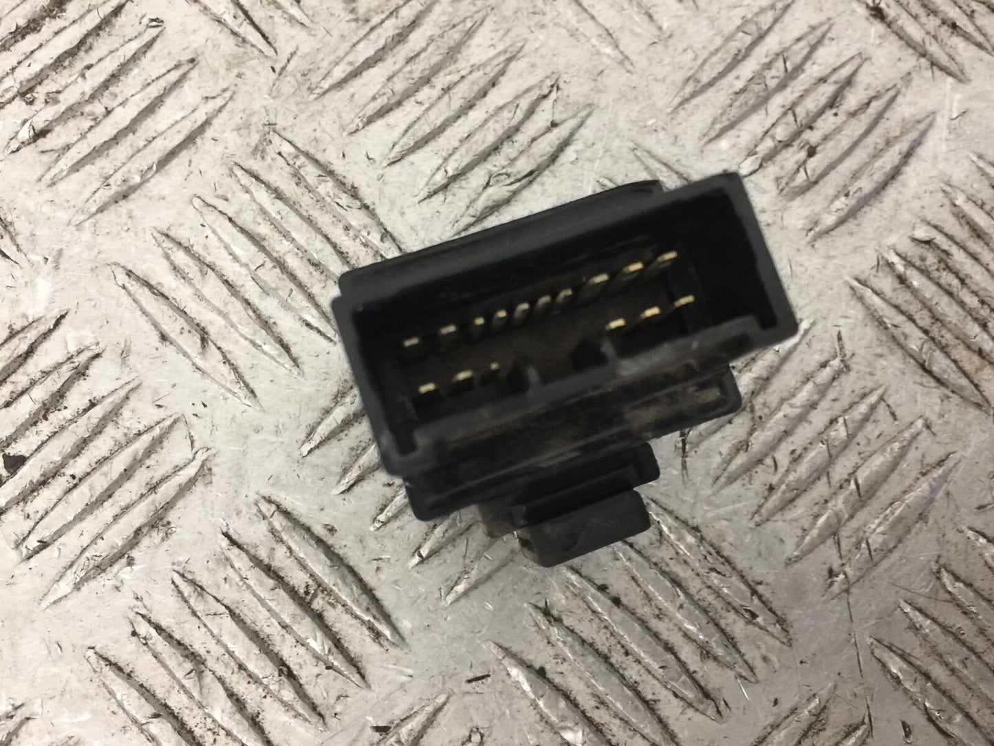 YAMAHA XT1200 Z SUPER TENERE MAIN RELAY YEAR 2010-2021 (STOCK 894)