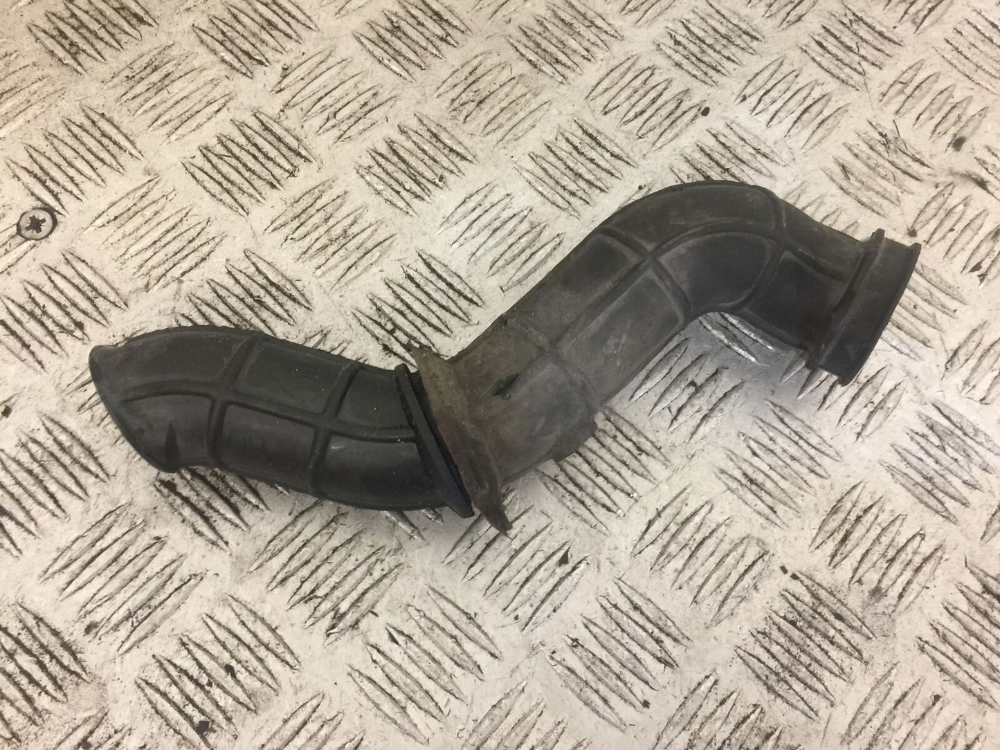HONDA PCX125 PCX 125 AIRBOX RUBBER YEAR 2010-2013 (STOCK 721)