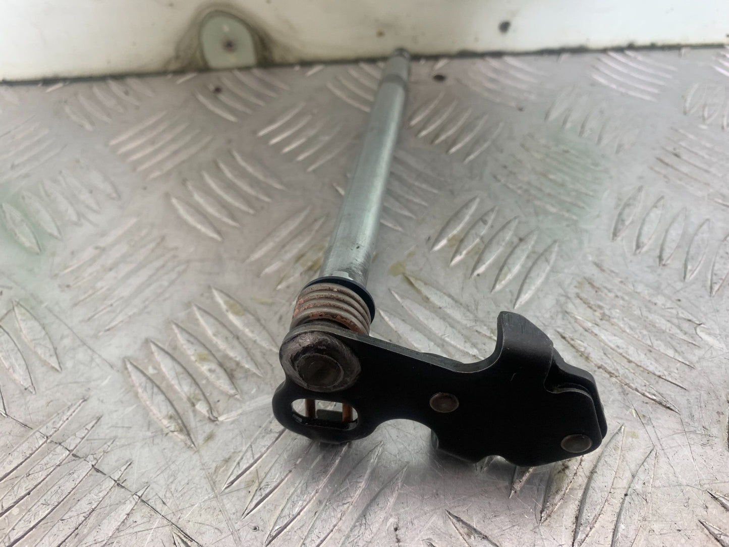 HONDA CBR1000 RR FIREBLADE GEAR SHIFT SHAFT 2008-2011 (CMB1179)