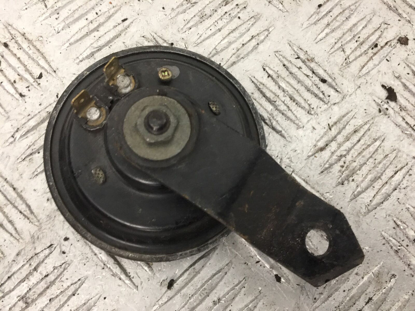 YAMAHA XVS 650 DRAGSTAR HORN YEAR 1996-2006 (STOCK 883)