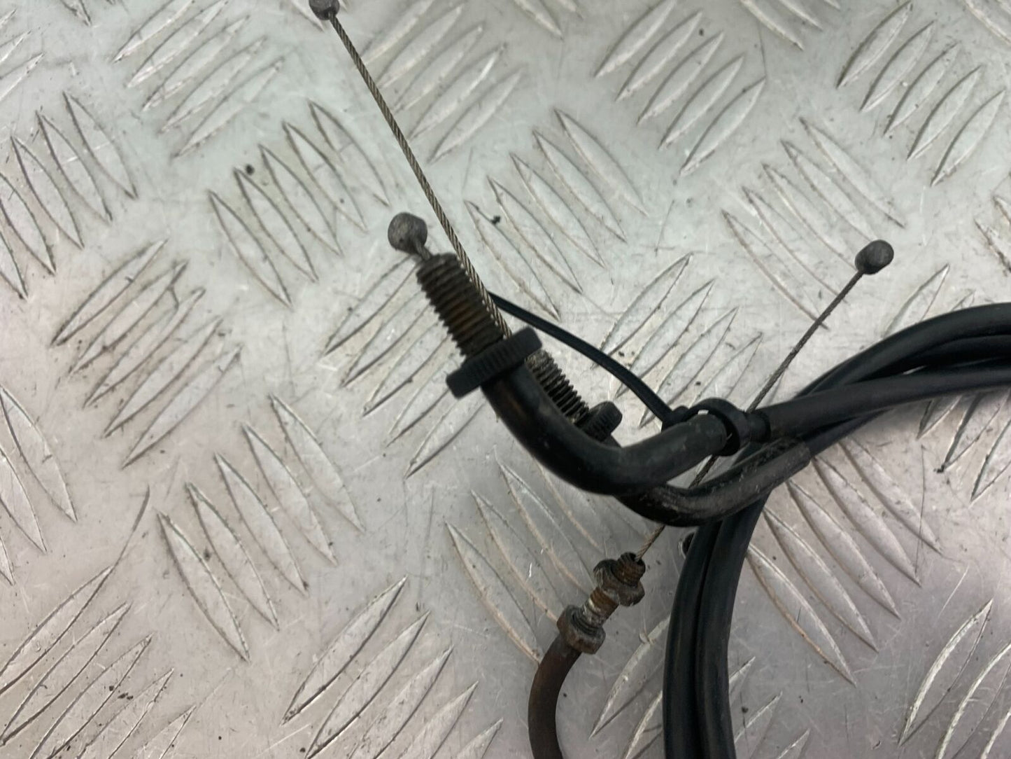 YAMAHA XVS 1100 DRAGSTAR THROTTLE CABLES YEAR 2000-2007 (CMB1108)