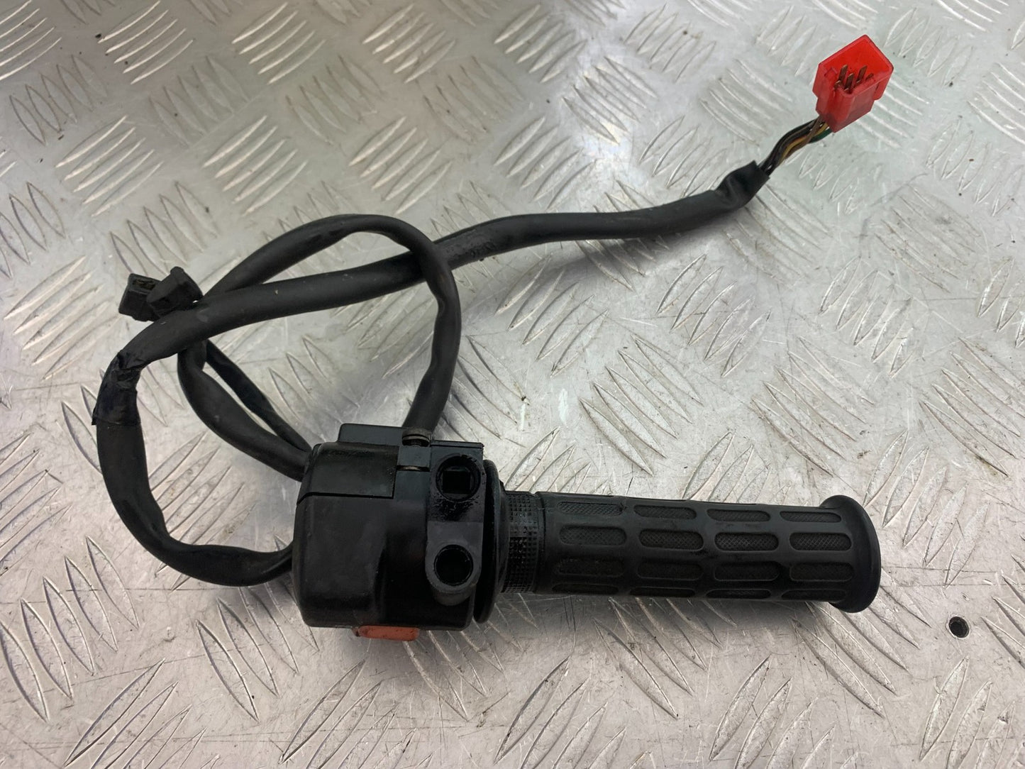HONDA NT650 V DEAUVILLE RIGHT SWITCH GEAR YEAR 1999 (CMB1268)