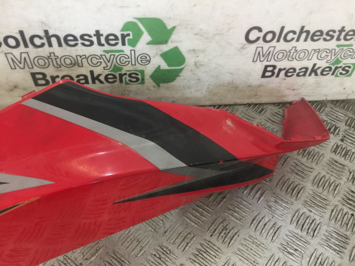 HONDA CBR600 CBR 600 RR RIGHT SIDE FAIRING 2007-2011 (STOCK 725)