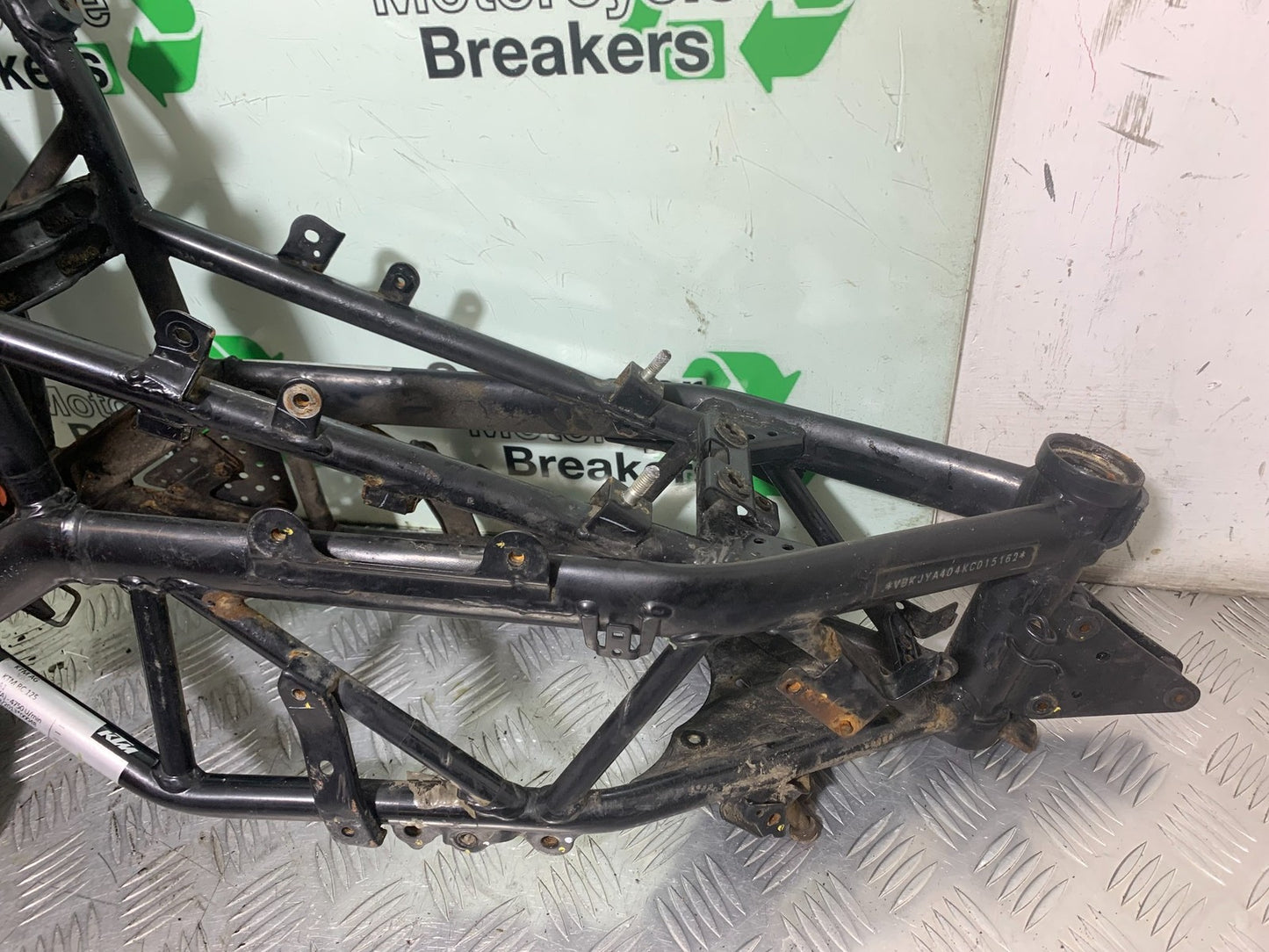 KTM RC125 RC 125 FRAME REG LOG BOOK YEAR 2017-2022 (CMB 1244)