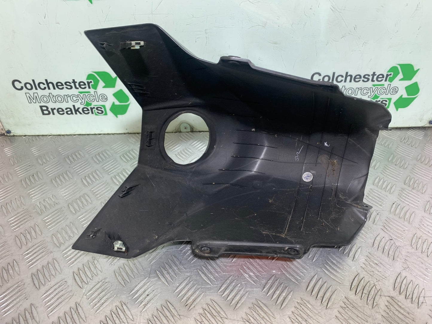 KTM RC125 RC 125 PETROL TANK COVER 2014 2017 (CMB1199)