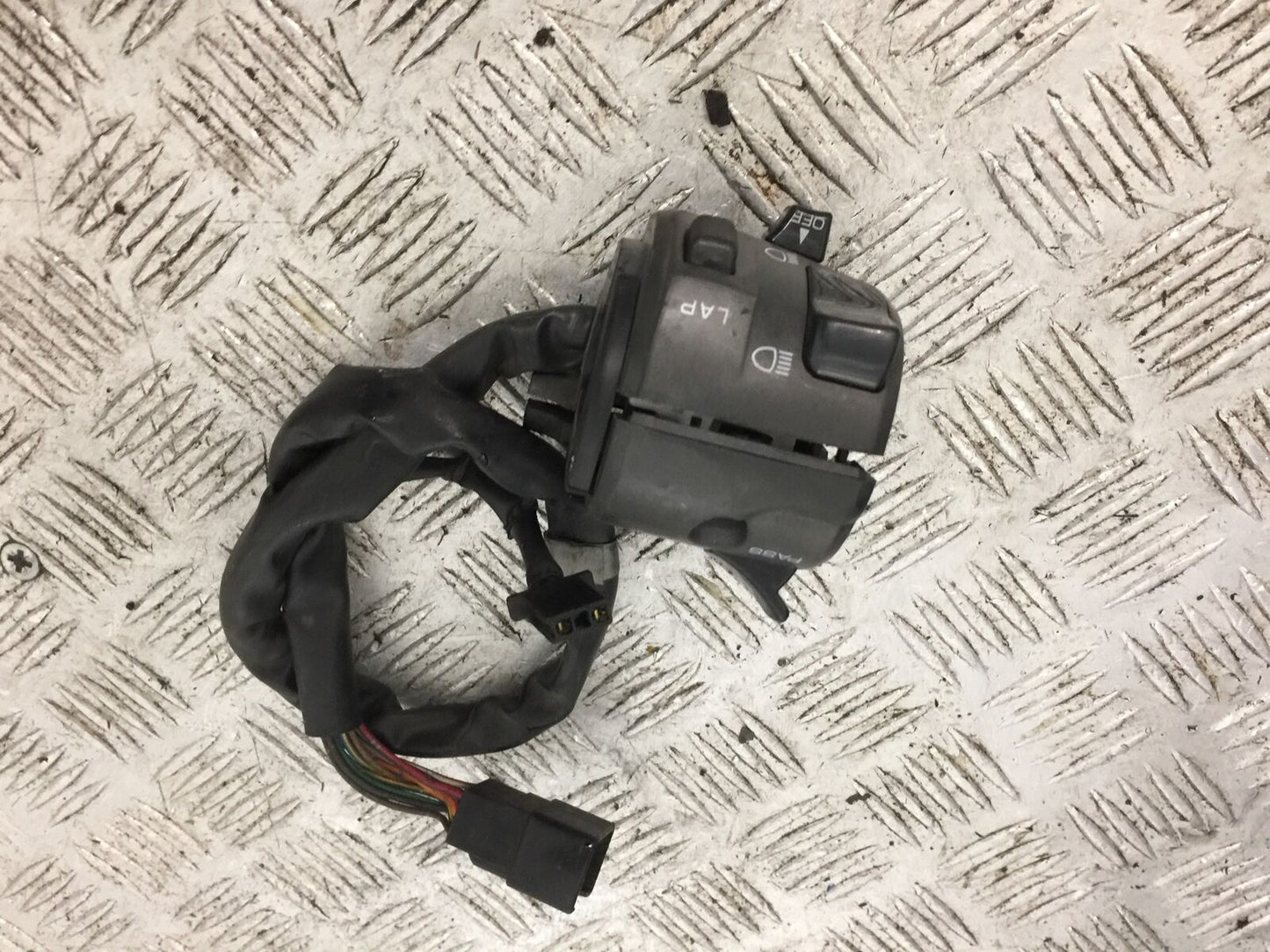 KAWASAKI ZX10R ZX10 R LEFT SWITCH GEAR 2006-2007 (STOCK 895)