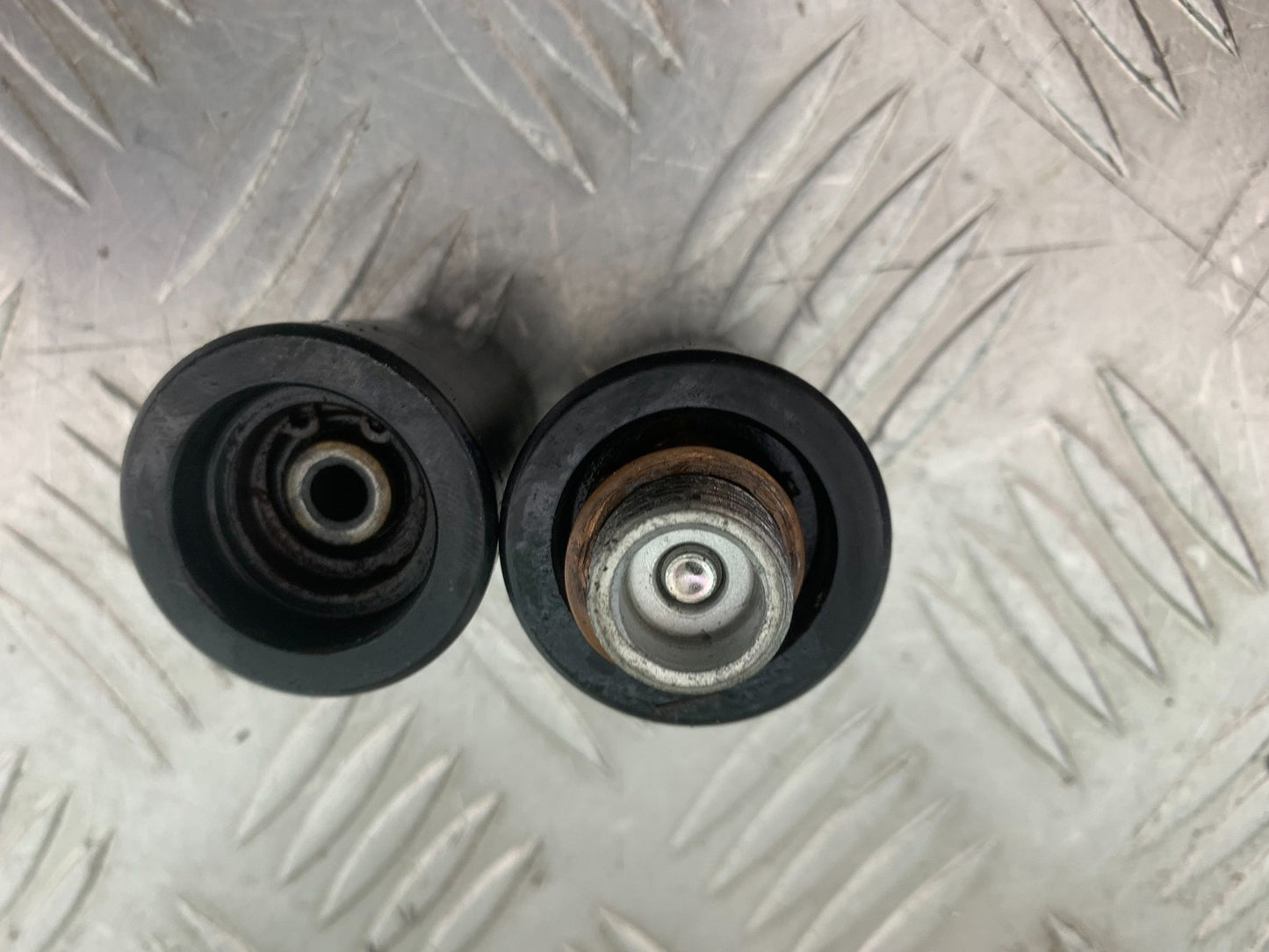 BENELLI BN125 BN 125 BAR END WEIGHTS YEAR 2018-2021 (CMB1245)