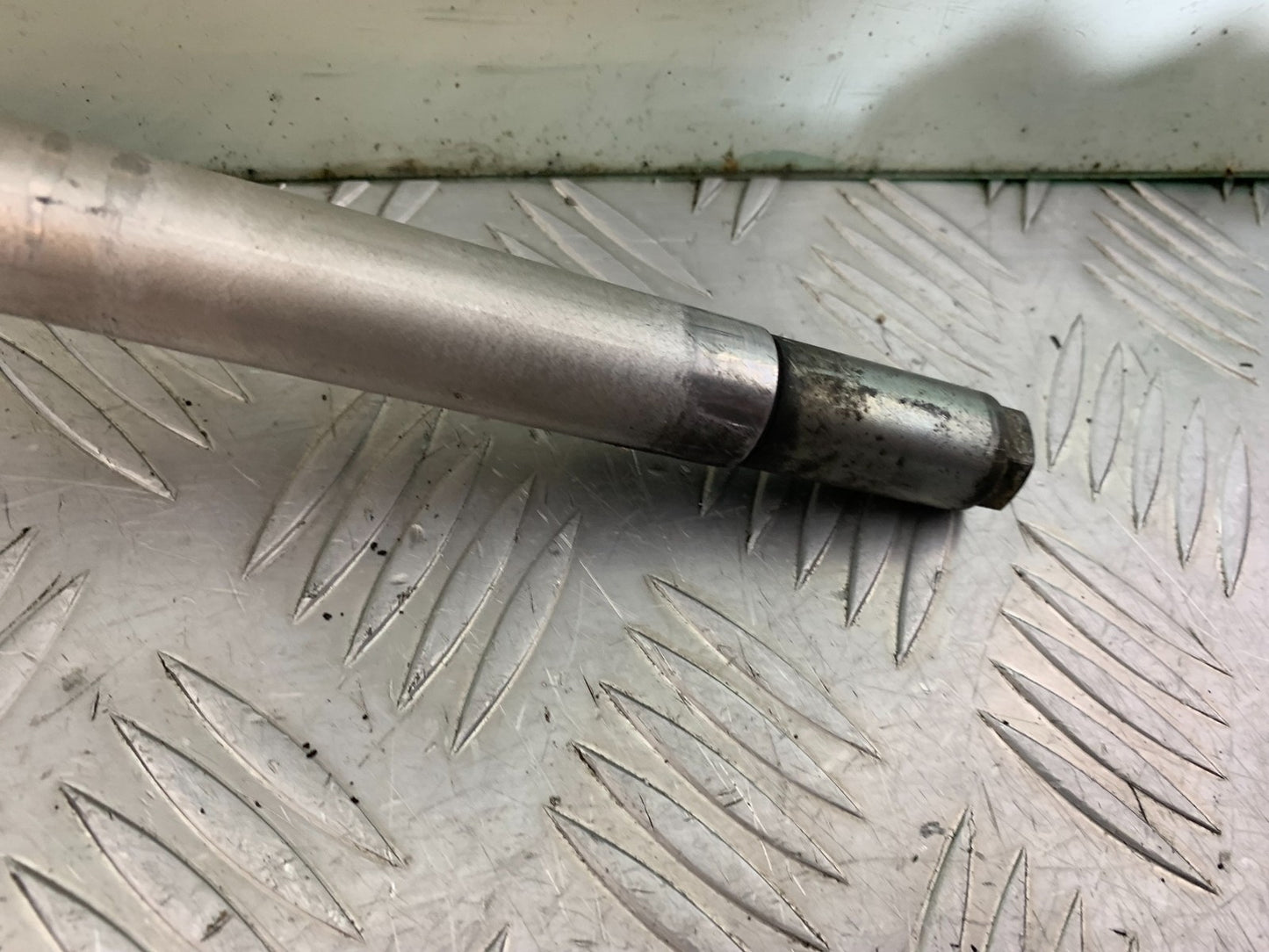 KAWASAKI ZX6R ZX6 J RIGHT HANDLEBAR YEAR 2000 (CMB1312)