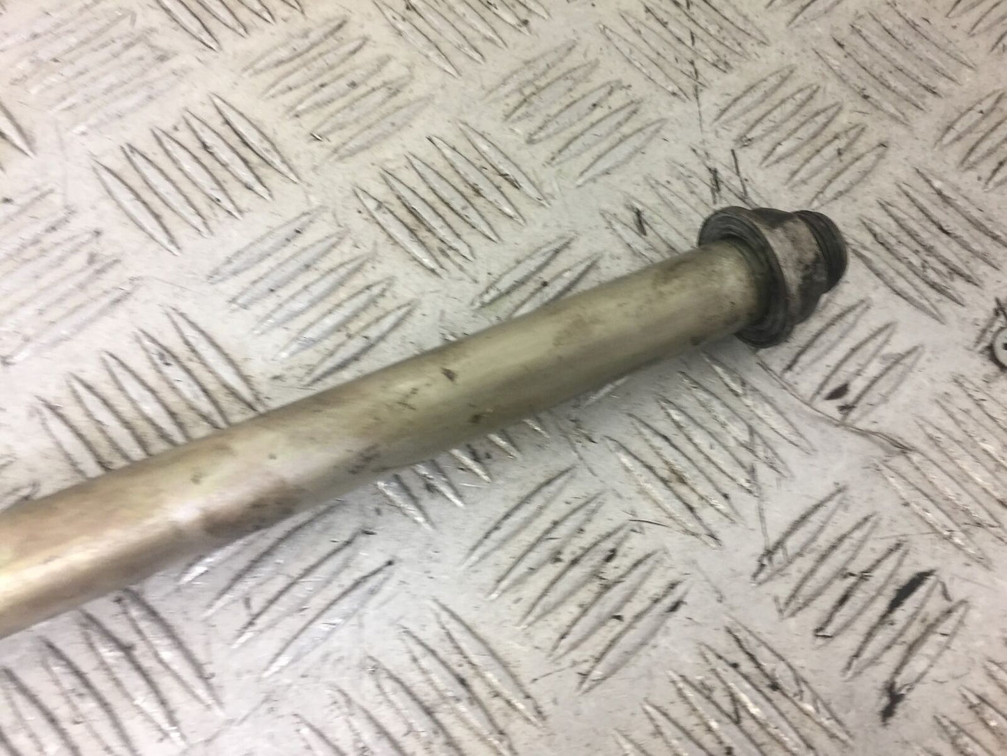KAWASAKI ZX6R SWINGARM SPINDLE YEAR 2009-2012 (STOCK 626)