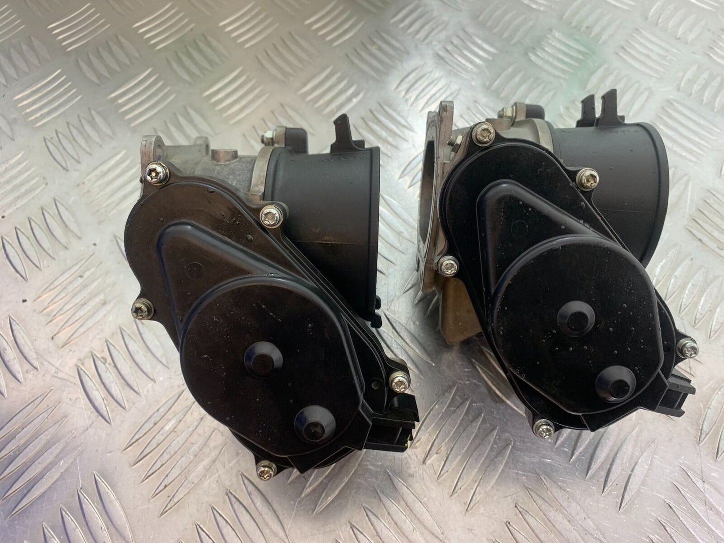 DUCATI 1199 PANIGALE THROTTLE BODIES YEAR 2012-2014 (CMB1047)
