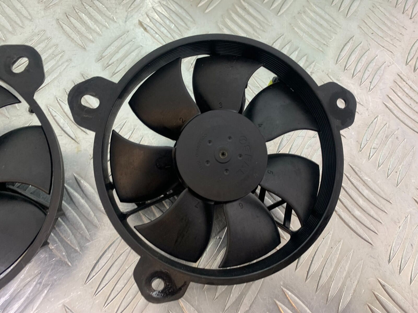 DUCATI STREETFIGHTER 848 RADIATOR FANS YEAR 2011-2016 (CMB1050)