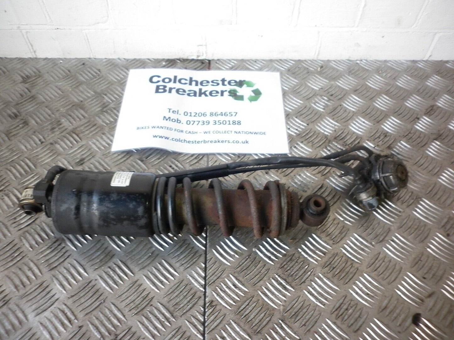 YAMAHA XV750 XV 750 VIRAGO REAR SHOCK YEAR 1981