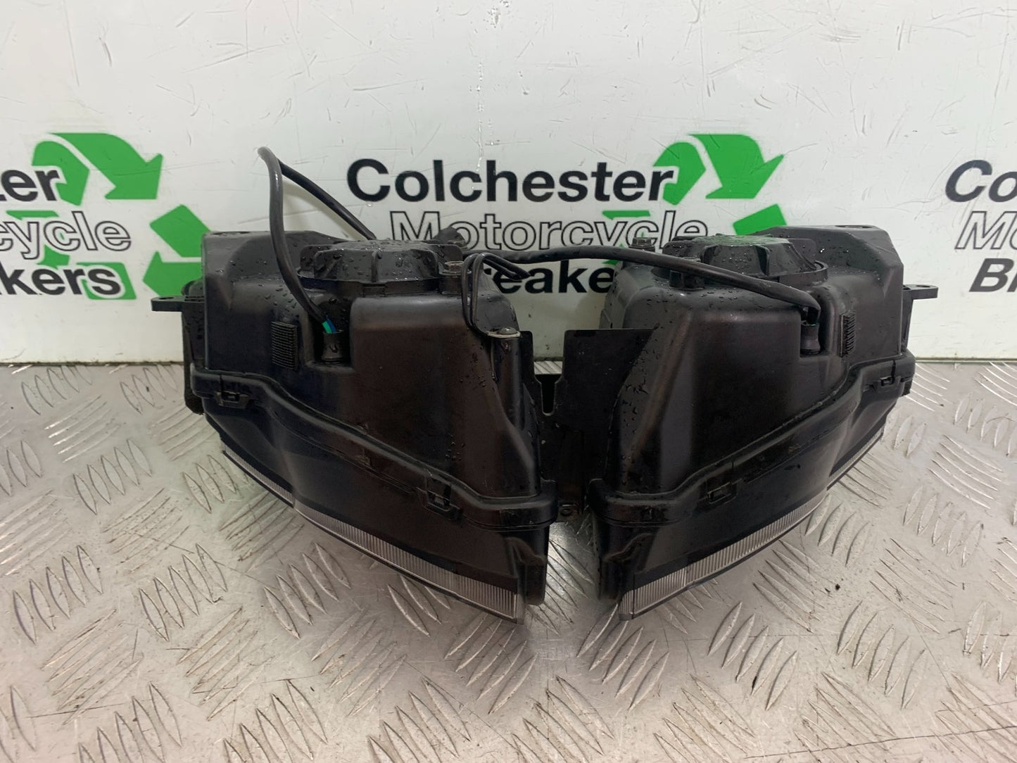 HONDA CBR1000 rr FIREBLADE HEADLIGHT 2008-2011 (CMB1253)
