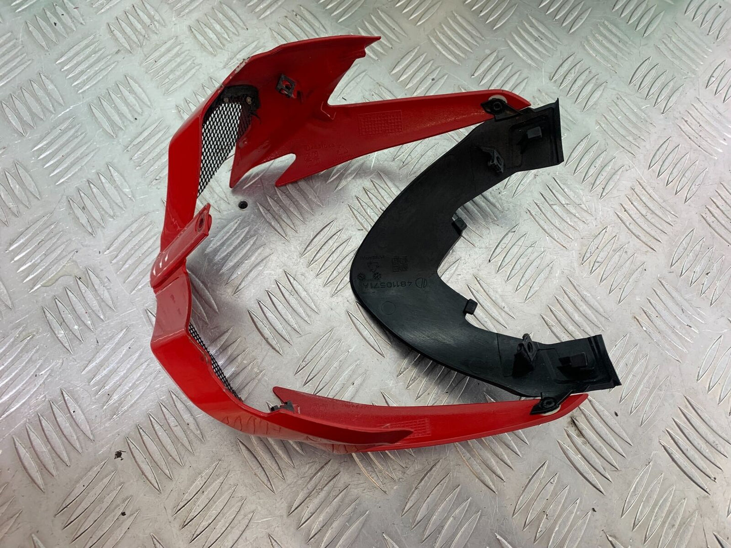 DUCATI STREETFIGHTER 848 HEADLIGHT FAIRING YEAR 2011-2016 (CMB1050)