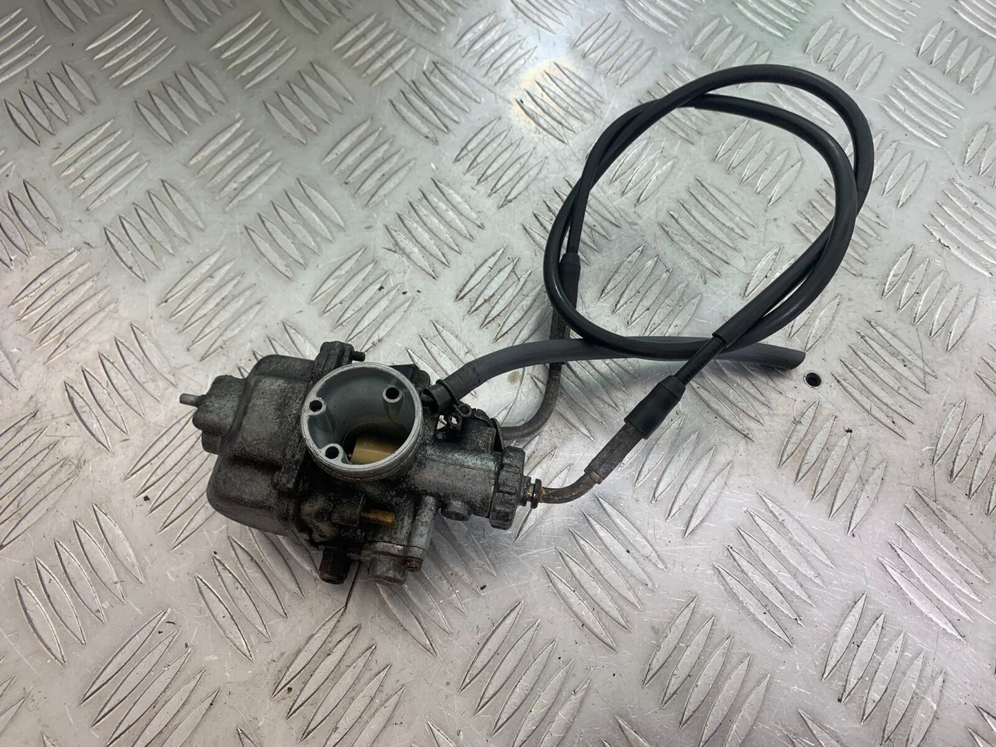 YAMAHA YBR125 YBR 125 CARB YEAR 2005-2007 (CMB1109)