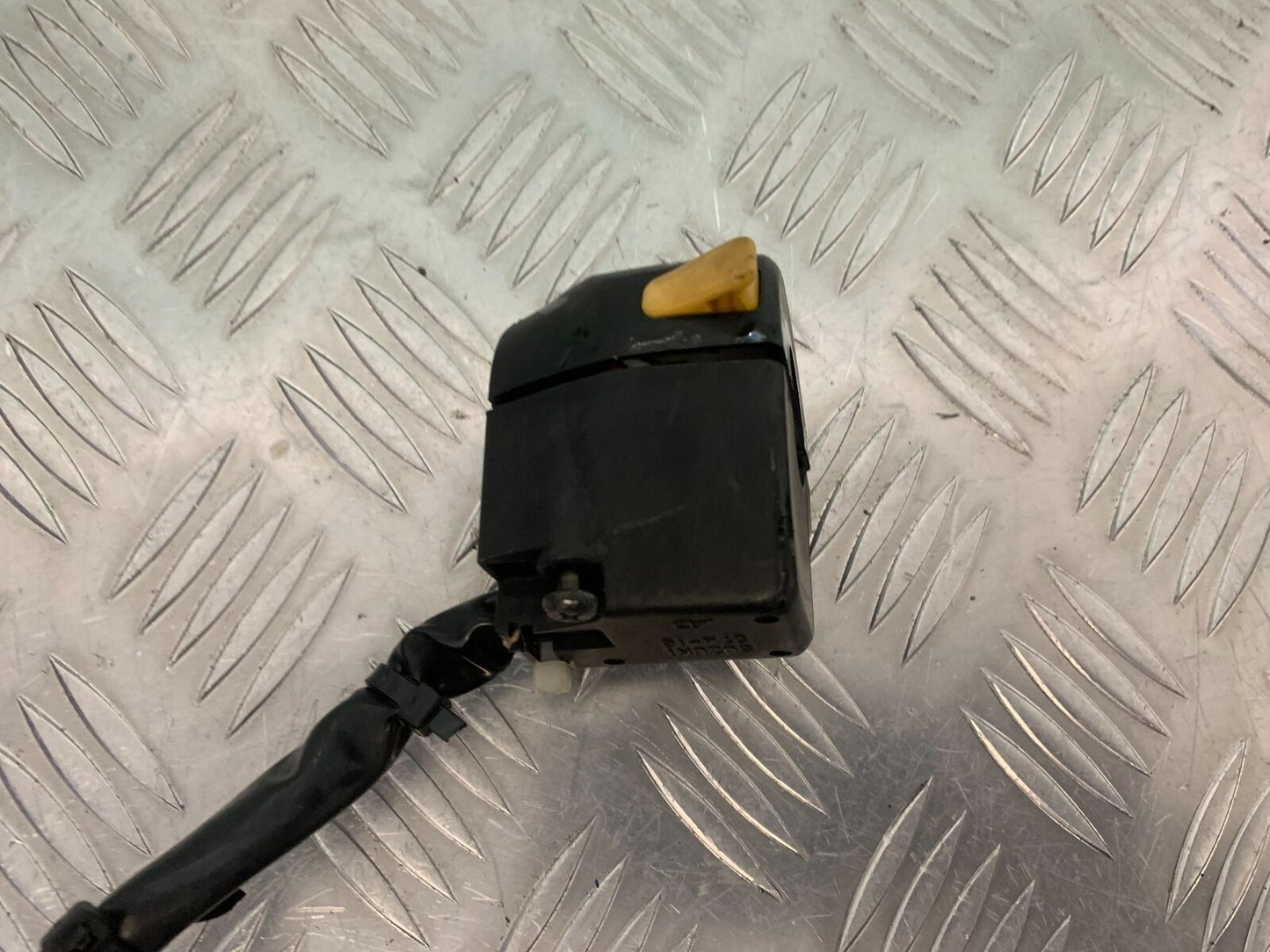 SUZUKI SV1000 SV 1000 K4 LEFT SWITCH GEAR YEAR 2004 (STOCK 990)