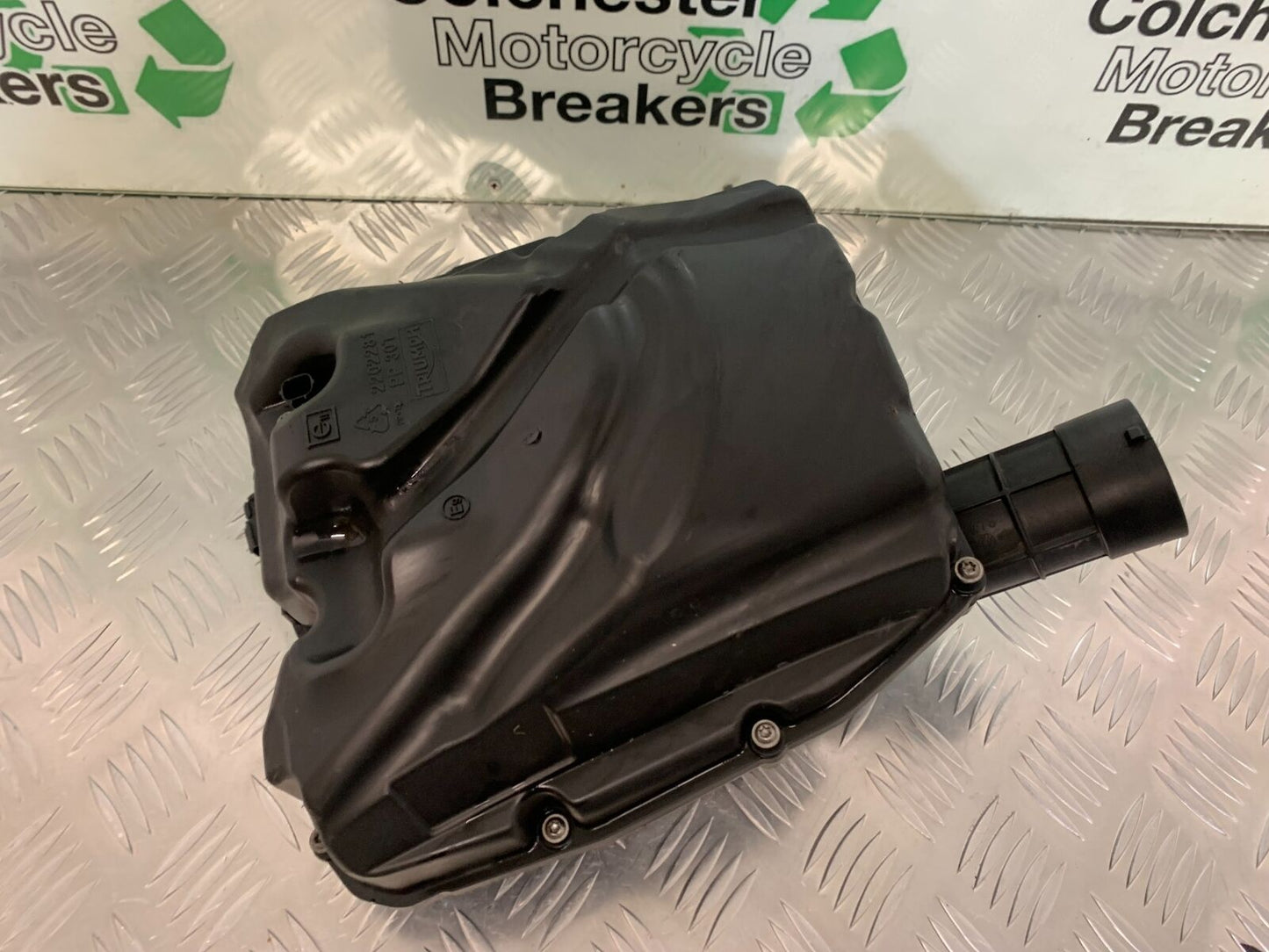 TRIUMPH TIGER 800 XCA AIRBOX YEAR 2015-2017 (STOCK 940)