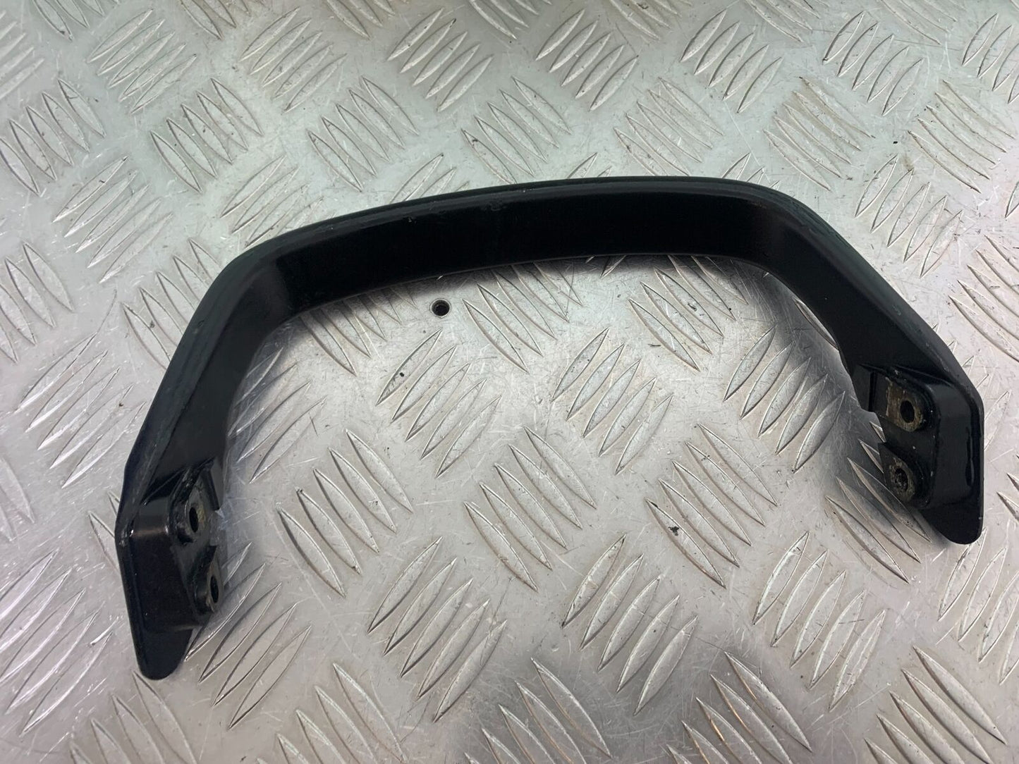 YAMAHA XJR1300 XJR 1300 GRAB RAIL YEAR 1999-2003 (CMB1055)