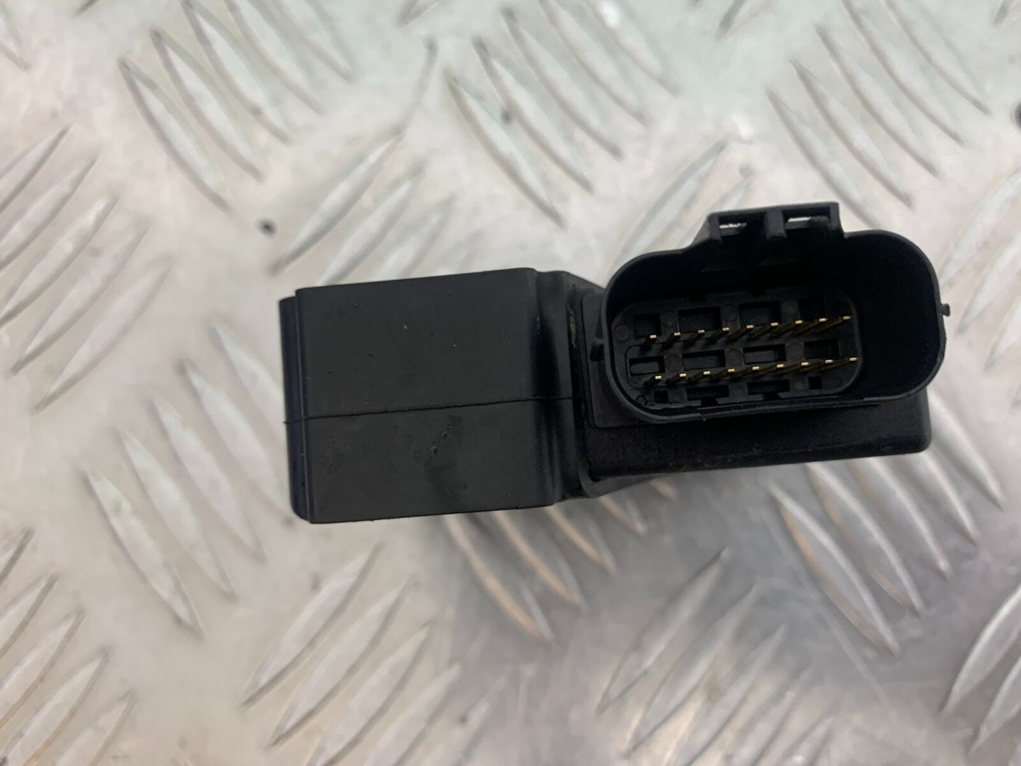 HONDA CRF1000 (DCT) AFRICA TWIN INDICATOR RELAY BOX YEAR 2017 (CMB1030)