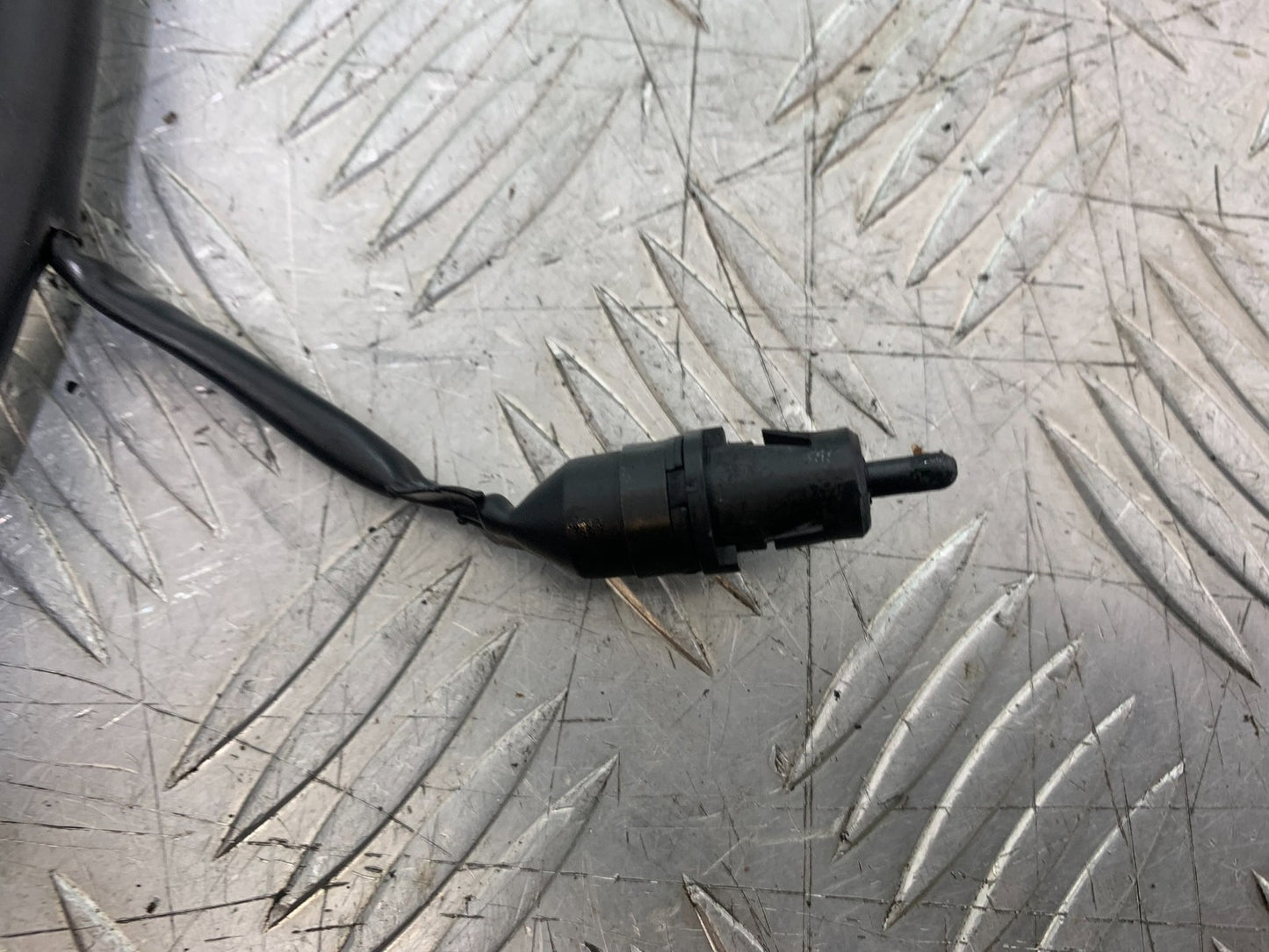 TRIUMPH 1050 SPRINT GT LEFT SWITCH GEAR YEAR 2010-2016 (CMB1250)