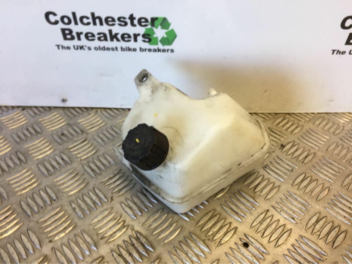 PIAGGIO VESPA GTS125 GTS 125 COOLANT BOTTLE YEAR 2009
