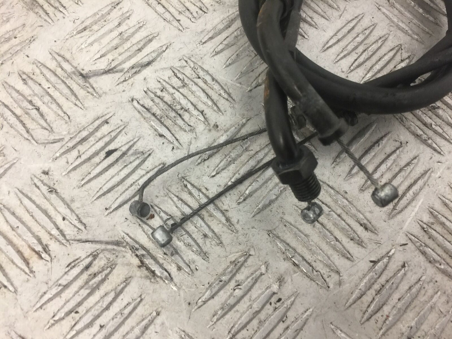 HONDA CBR600 CBR 600 F4I SPORT THROTTLE CABLES YEAR 2004 (STOCK 628)