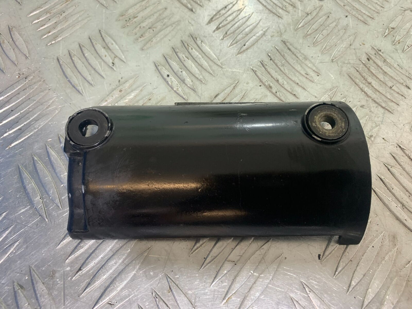 KAWASAKI Z750 ZR750 ZR-7S STARTER MOTOR COVER YEAR 1999-05 (CMB1135)