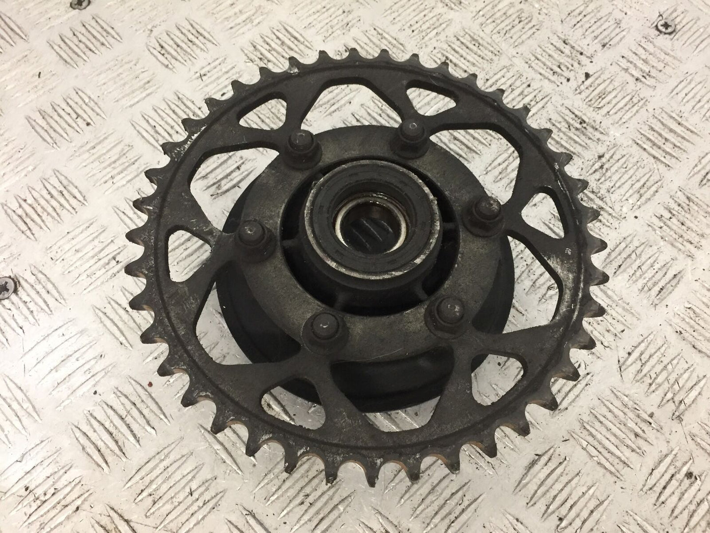 KAWASAKI Z1000 SX SPROCKET CARRIER YEAR 2011-2019 (STOCK 839)