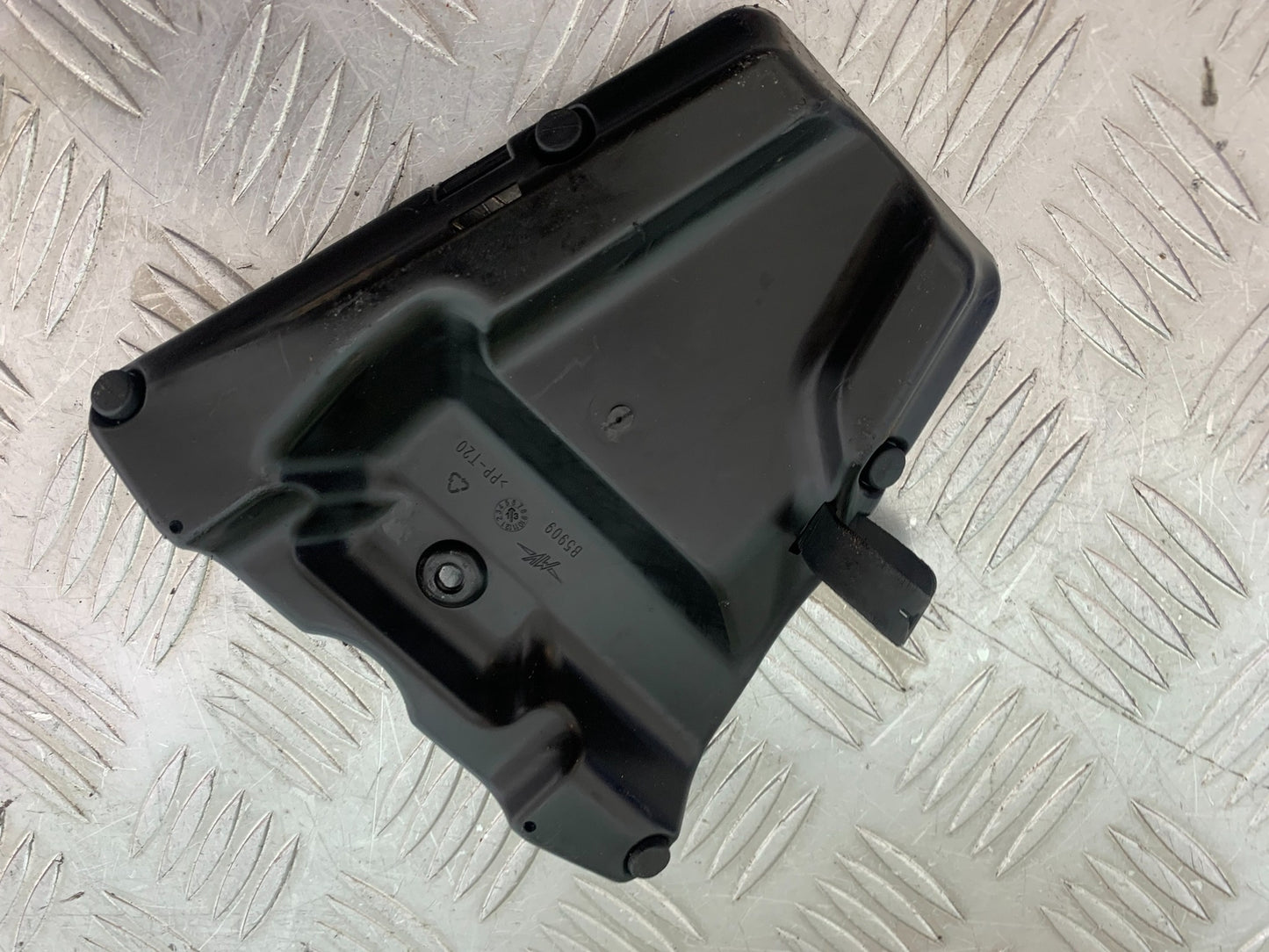 MV AGUSTA 800 F3 INFILL COVER YEAR 2013-2016 (CMB1152)