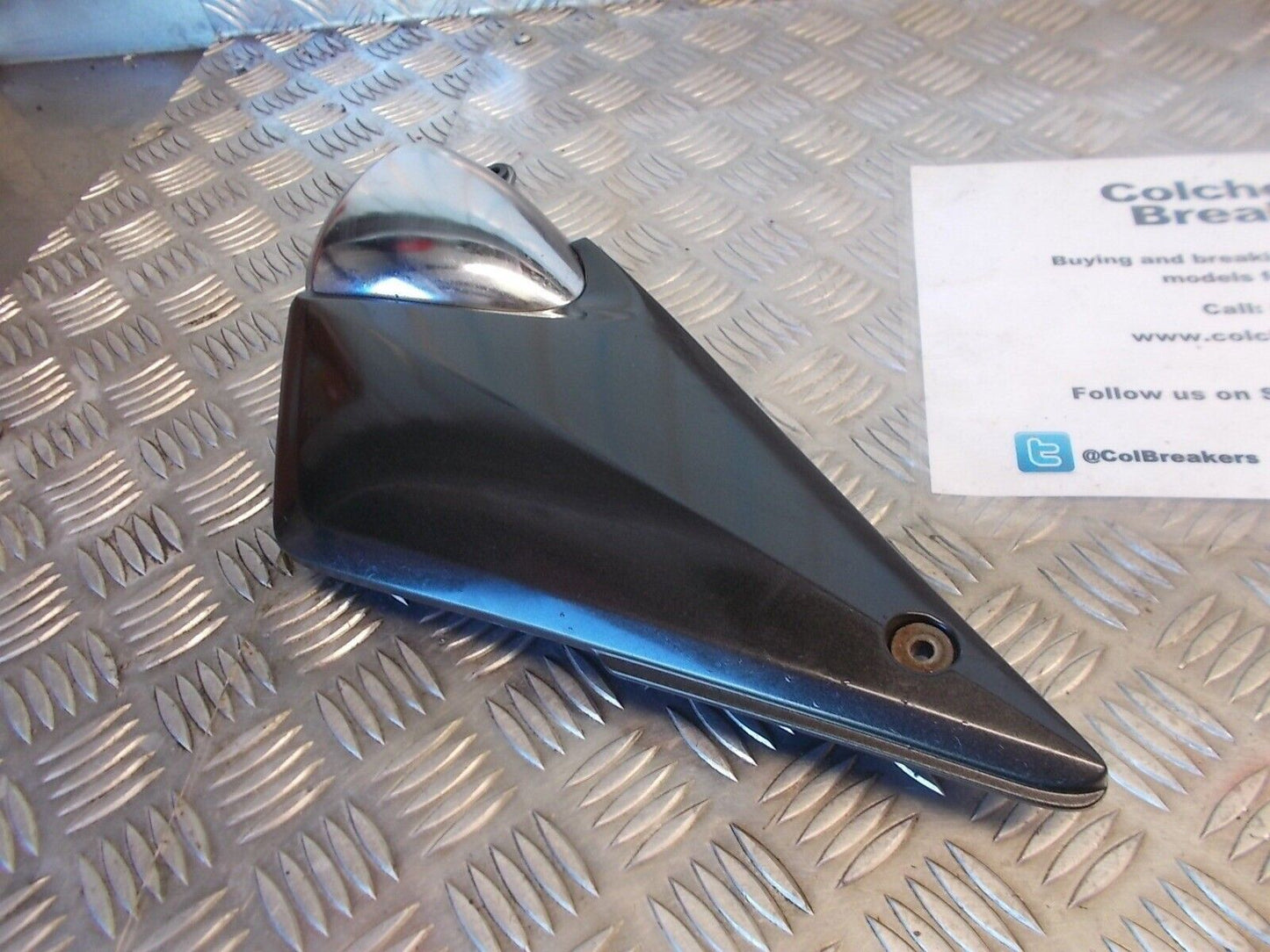SUZUKI GSF600 GFSF 600 BANDIT LEFT INFILL COVER YEAR 2002