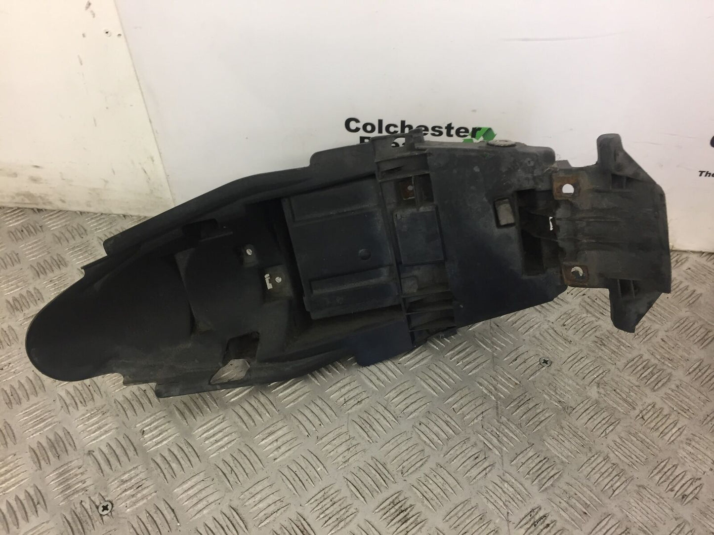 HONDA CBF125 CBF 125 UNDERTRAY YEAR 2008 - 2012