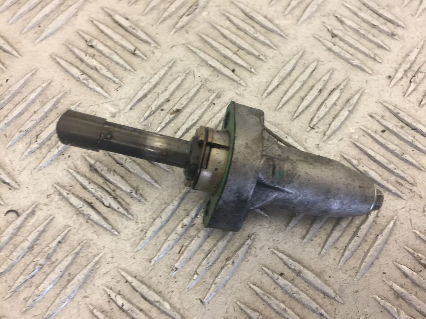 HONDA CBR1100 BLACKBIRD CAM CHAIN TENSIONER YEAR 2000-07 (STOCK 522)