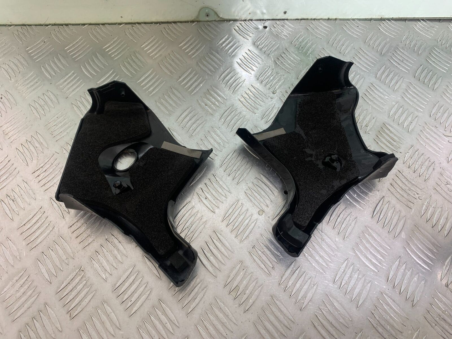 SUZUKI INTRUDER VL800 C800 FRAME COVERS YEAR 2012-16 (CMB1039)
